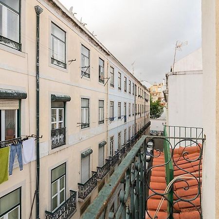 ליסבון Attic Apartment With Balcony In Bairro Alto מראה חיצוני תמונה